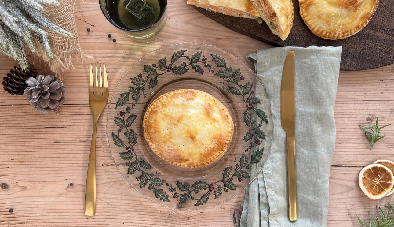 Pastelitos de salmón a la naranja con espárragos