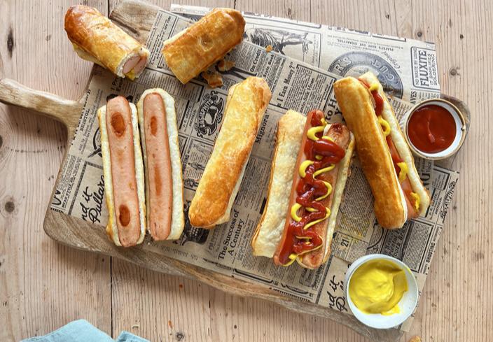 Perritos calientes hojaldrados