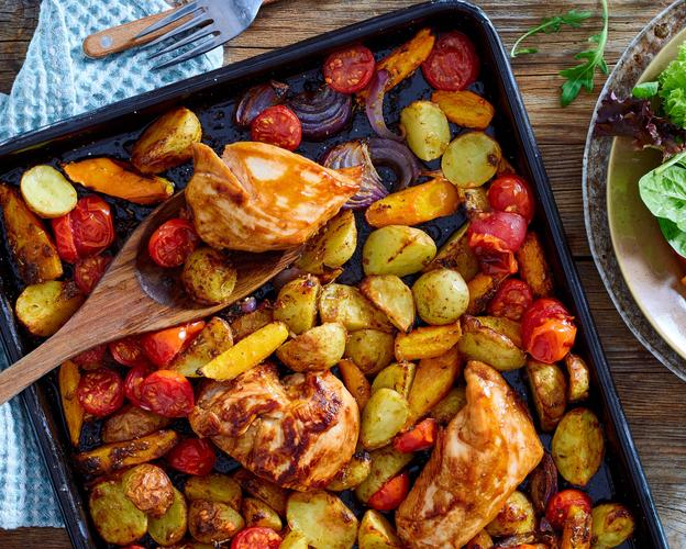 Balsamico-Hähnchen mit Ofengemüse