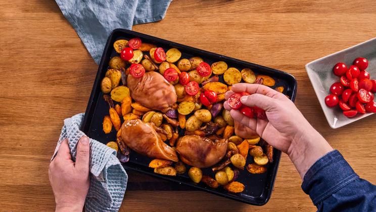 Balsamico-Hähnchen mit Ofengemüse