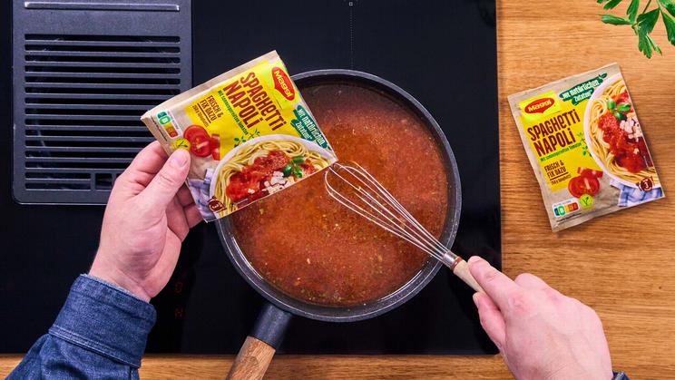 Hackbällchen-Auflauf mit Kartoffelpüree