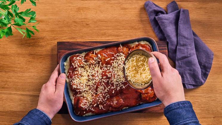 Hackbällchen-Auflauf mit Kartoffelpüree