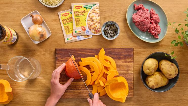 Kartoffel-Kürbis-Auflauf mit Hackfleisch