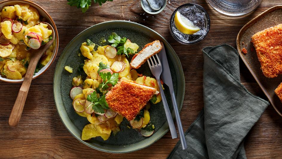 Veganes Schnitzel mit Kartoffelsalat