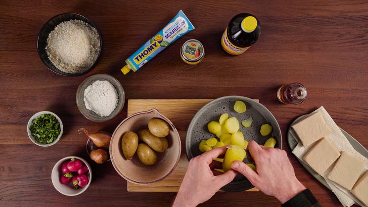 Veganes Schnitzel mit Kartoffelsalat