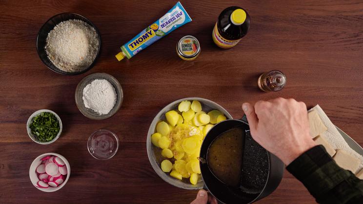 Veganes Schnitzel mit Kartoffelsalat