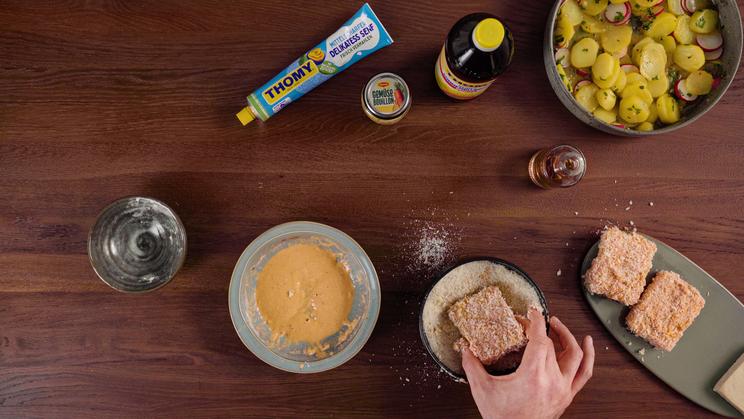 Veganes Schnitzel mit Kartoffelsalat