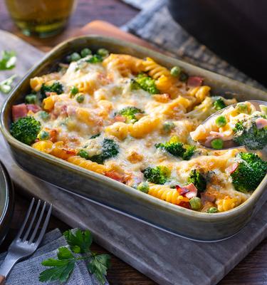 Nudel-Gratin mit Schinken und Brokkoli im Airfryer