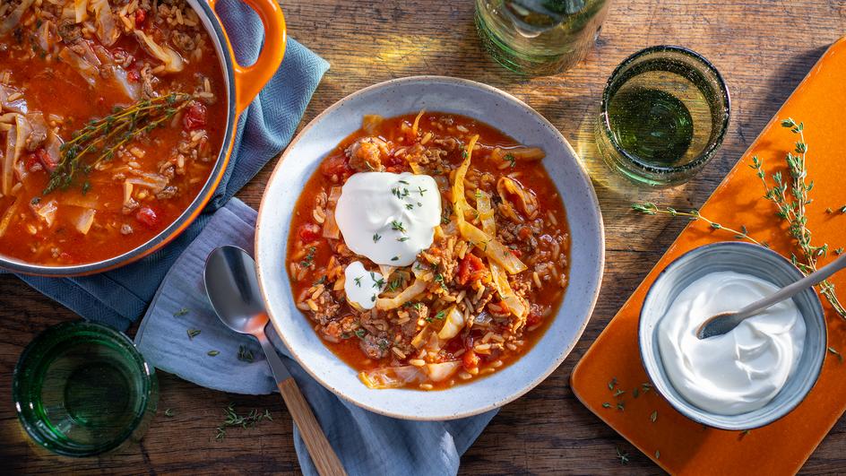 Cremiger One-Pot-Reis mit Hack und Kohl