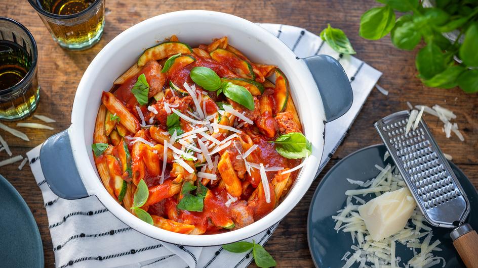 One Pot Pasta mit Salsiccia