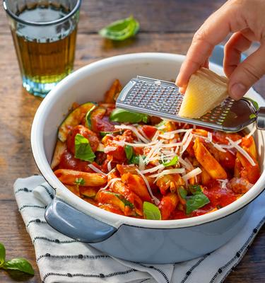 One Pot Pasta mit Salsiccia