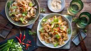 Reispapier Nudel Salat Honey Sesame Style