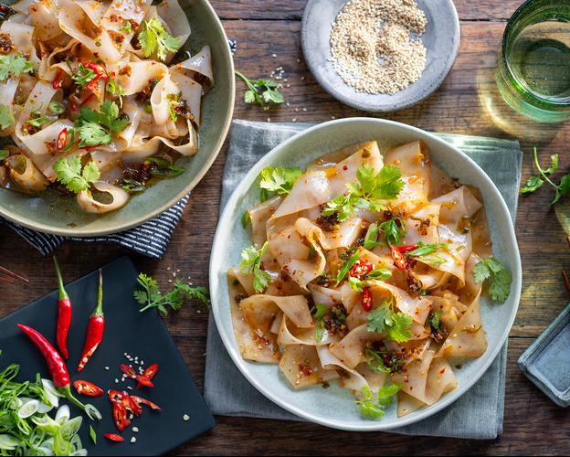 Reispapier Nudel Salat Honey Sesame Style