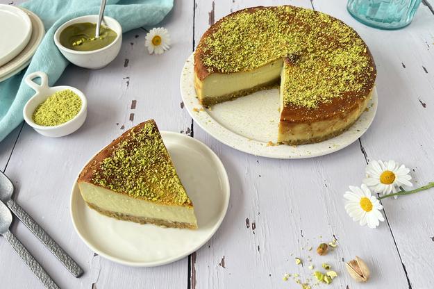 Tarta de queso y pistacho en freidora de aire