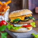 Veganer Burger mit Grillgemüse