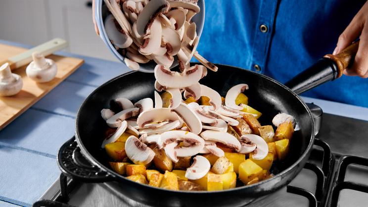 Schnelle Kartoffel-Pilz-Pfanne